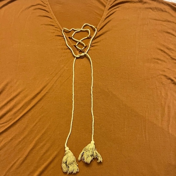 The Hanger Burnt Orange Blouse - Picture 5 of 7